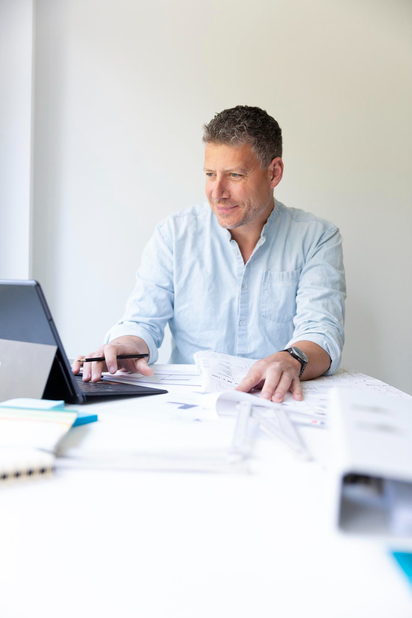 CPE providers and associations